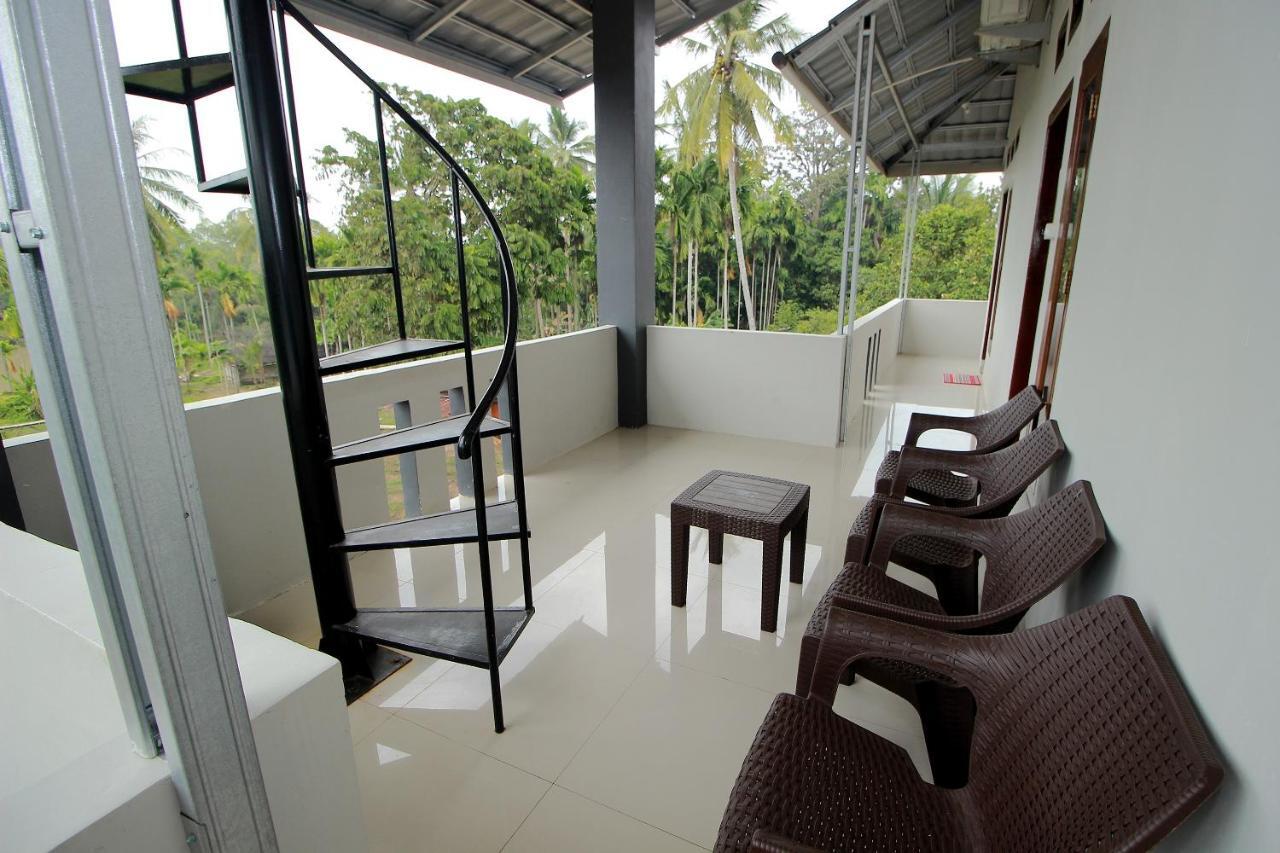 Oyo 739 Guest House Si Kancil Bengkulu Exteriör bild