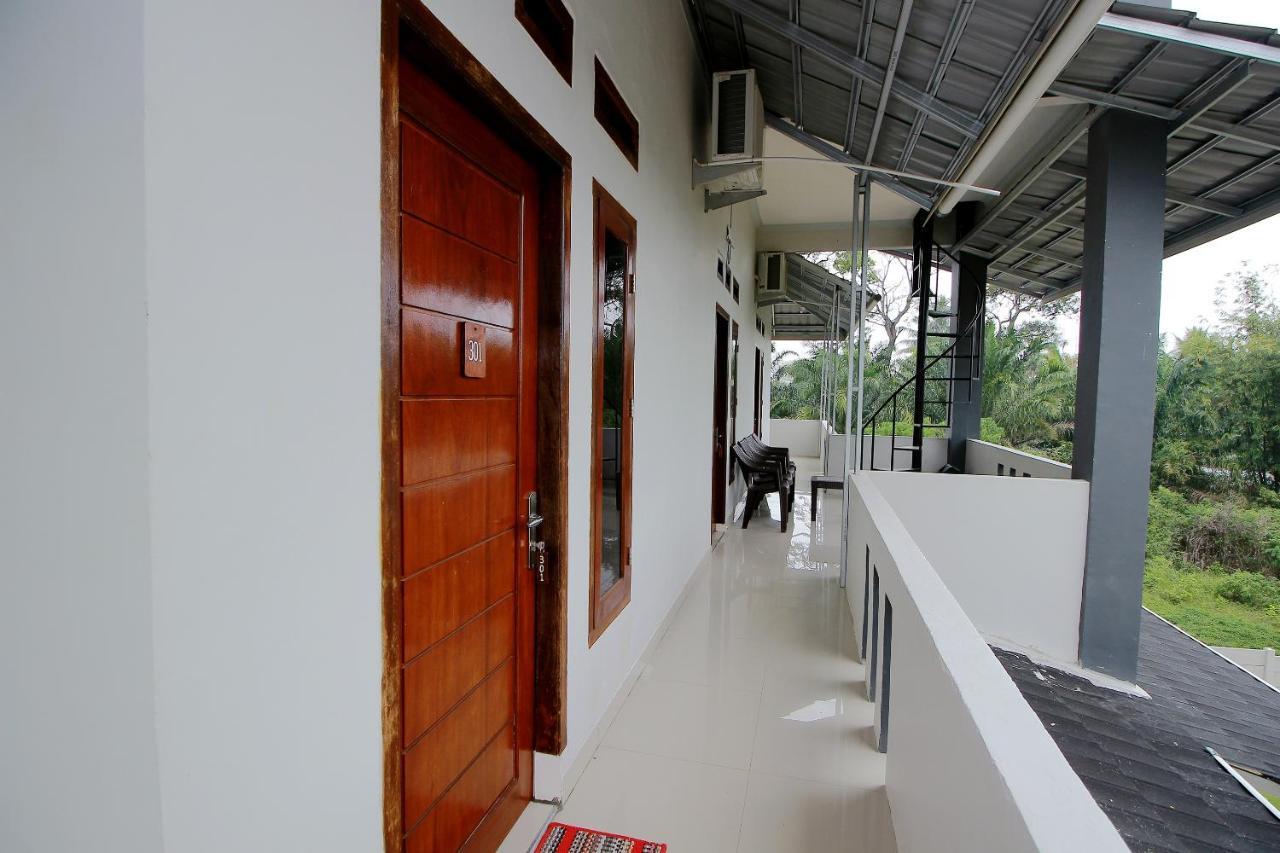 Oyo 739 Guest House Si Kancil Bengkulu Exteriör bild